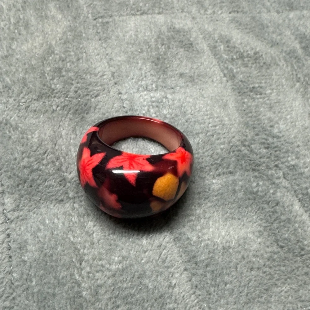 Vintage Plastic Ring, Black, Red, Stars, Retro, Boho, Size 8.75